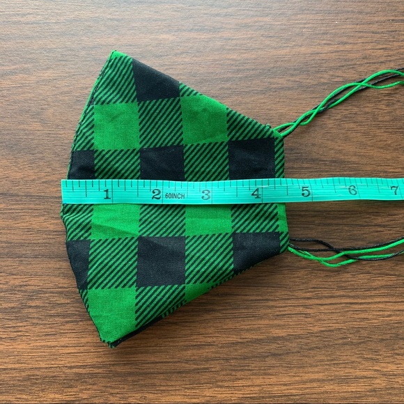 Green Plaid Face Mask - Picture 3 of 4